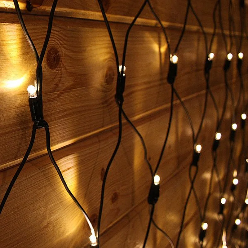 Holiday lighting 105 LED Solar Powered  net lights