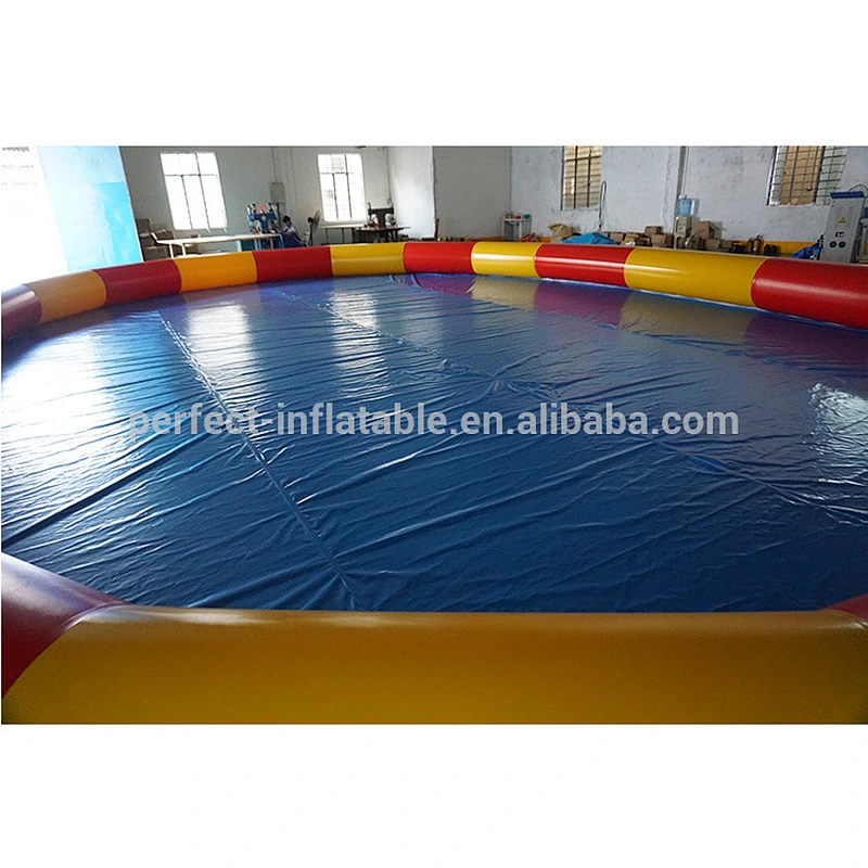 Indoor inflatable swimming pool with a pool and 4 comfortable seats for children