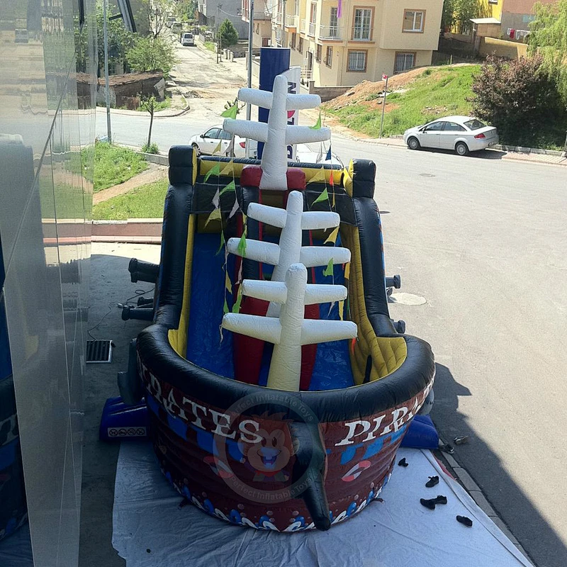Guangzhou factory commercial pirate captain inflatable slide for kids