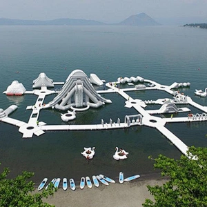 Guangzhou Manufacturer Floating Obstacle Course Customized Aqua Park inflatable commercial water park