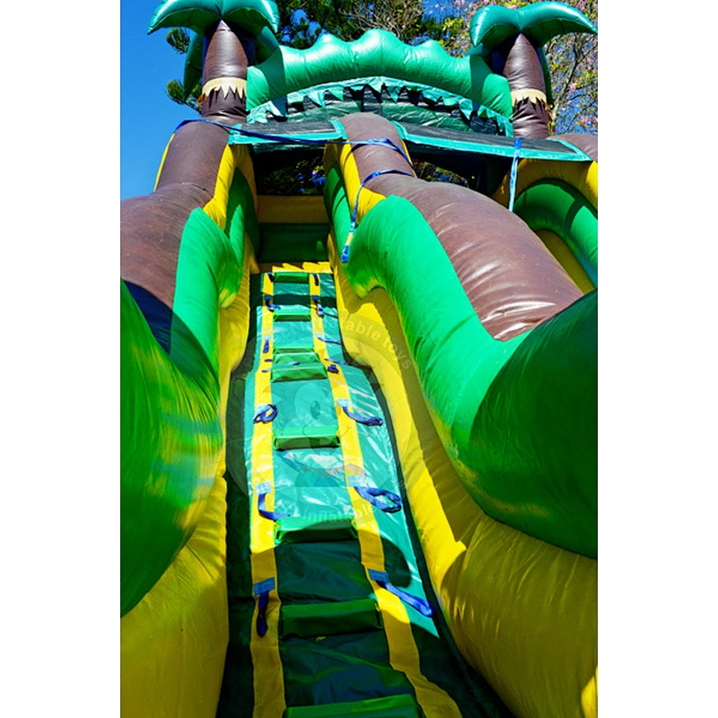 Custom Large Inflatable Jumping Castle Inflatable Bouncer Castle With Water Slide