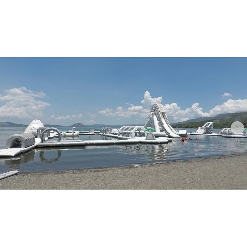Guangzhou Manufacturer Floating Obstacle Course Customized Aqua Park inflatable commercial water park