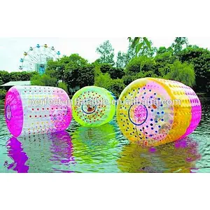 Promotional inflatable water floating toys inflatable lake toys inflatable water roller