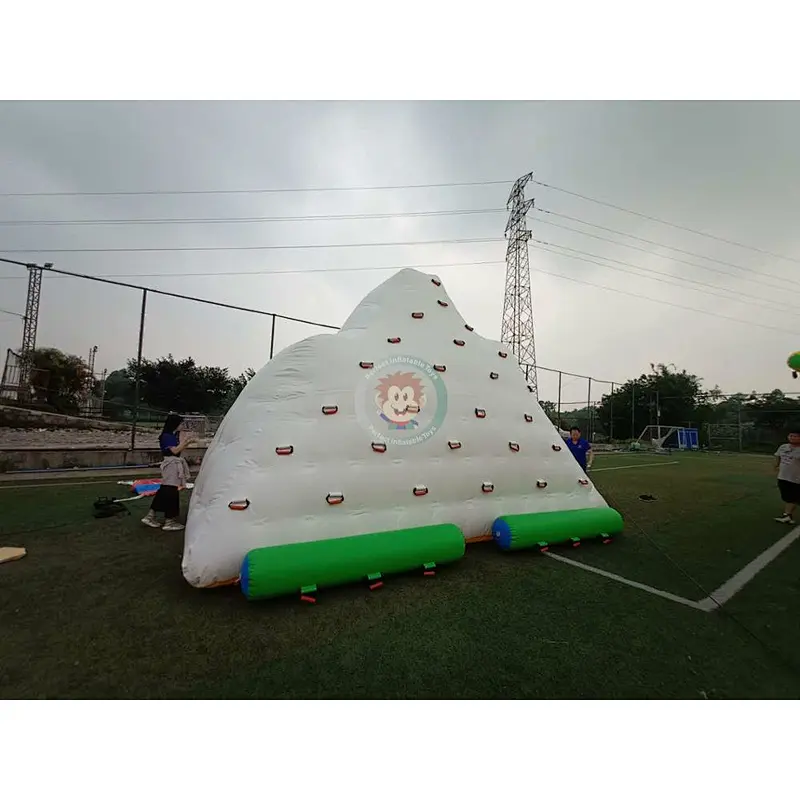 Guangzhou Mini Inflatable Floating Water Park Ice Berg
