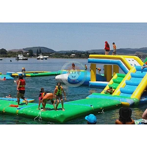 Commercial water park inflatable floating obstacle course