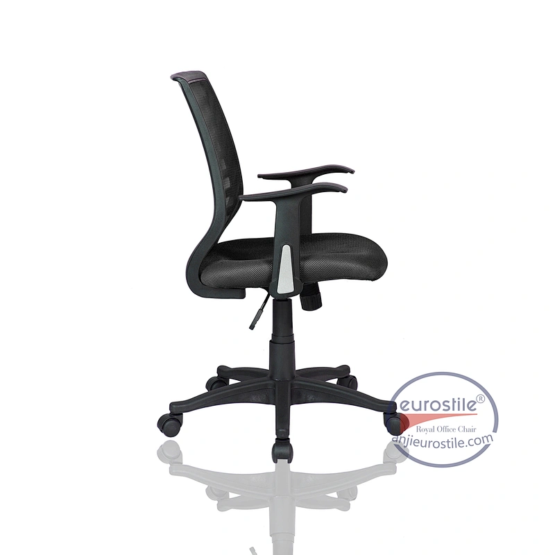 8082M Black