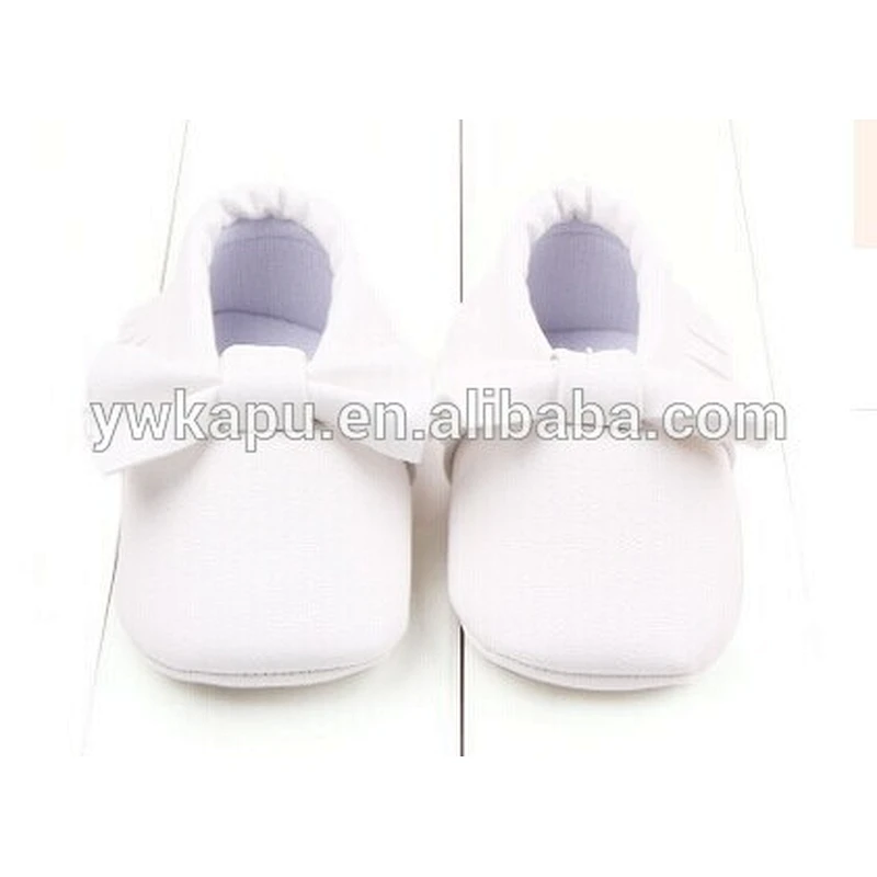 Wholesale baby shoes Yiwu leather fancy Baby Girl Lovey minions for kids shoes made in China 2016