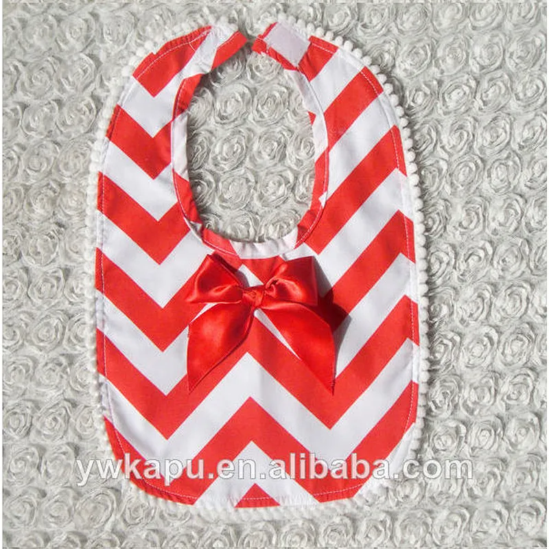 2018 Pretty designed cotton baby bibs