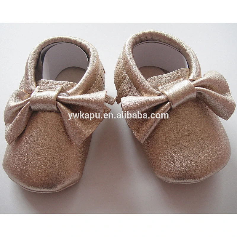 Wholesale baby shoes Yiwu leather fancy Baby Girl Lovey minions for kids shoes made in China 2016
