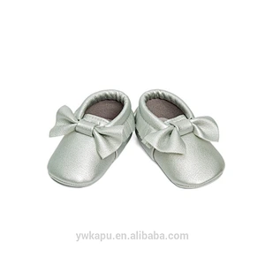 2018 new fashion newborn baby girl high quality small leather shoes