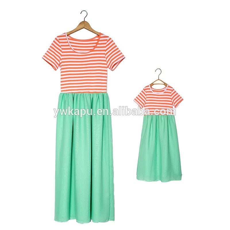 Hot sale same clothes for mother and daughter mother and daughter dress design baby and mommy clothes