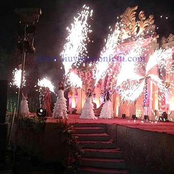 Fireworks Machine Remote Control Indoor Stage Fountain Hand Gun Firing Pyrotechnics Held India Shooter Cold Pyro