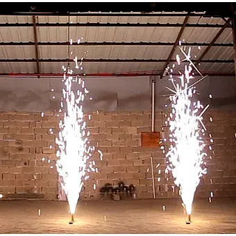 Romantic wedding atmosphere dotted with cold stage fireworks