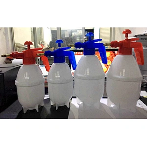 Portable Pump Yard Lawn Spraying Weeds Watering Disinfectant Disinfection Disinfecting Sprayer for Garden Home Cleaning Car Wash