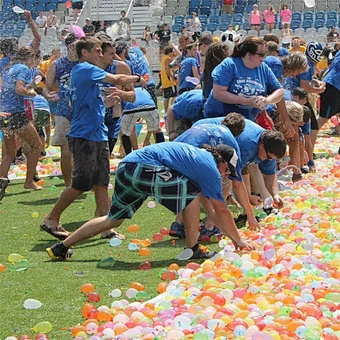 111pcs/Bunch Packing Out Door Games Latex Neon Magic Water Ballons Quick Fill Summer Toys Bomb Games Toy Party Water Balloons