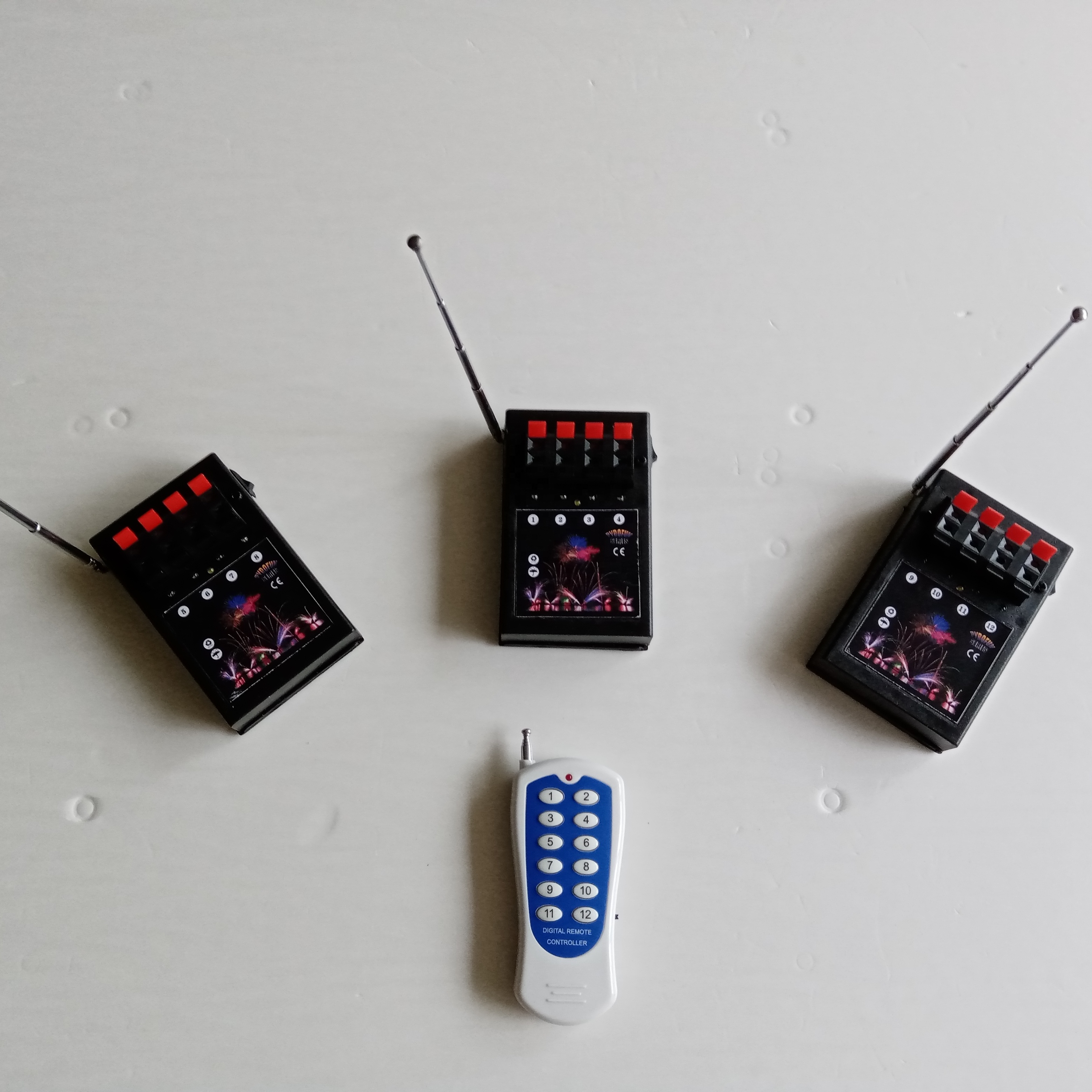 Cold fire pyrotechnic fireworks machine fireworks firing system for event supply