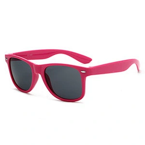 Polarized sunglasses Fashion design custom plastic outdoor sun glasses UV400 sports women man sunglasses