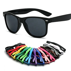 Polarized sunglasses Fashion design custom plastic outdoor sun glasses UV400 sports women man sunglasses