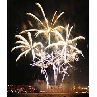 Fuegos Artificiales 16 Shots Ce Cake Fireworks Exporter for Celebration Festivals 16 Shots Cake Fireworks Chinese Cake Fireworks