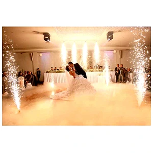 Hot selling made by machine 3M30S ice fountain pyrotechnic indoor stage fireworks cold pyro for wholesale
