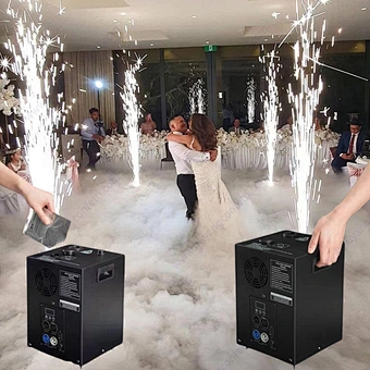 Digital 600w Mini Party Event Dj Stage Lighting Wedding Sparkler Cold Pyro Fire Works Spark Machine Electronic Fireworks Machine