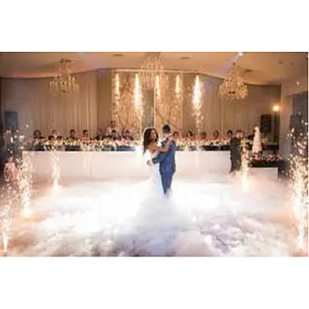 Pyrotechnic 2020 New Hot Sale Party Supplies Stage Fountain Waterfall Spark Fall Cold Spark Machine For Wedding Decoration