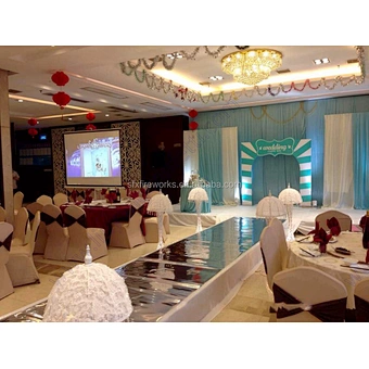 DIY Mirror Carpet  Wedding Decor Wall Sticker Auto Edge Peel Self Adhesive Sticker  home hotel event party Decoration
