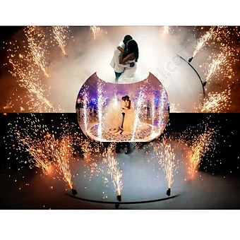 Marriage Big Circle 360 Degree Rotate Remote Control Cold Pyro Indoor Wedding Party Pyrotechnic Sparkler Firing System Fireworks