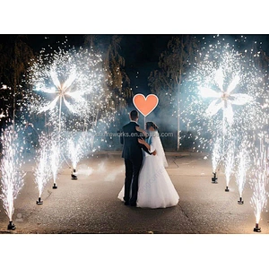 Wireless Cool Pyro Machine for Wedding Decorations Stage Fireworks & Firecrackers Fontaine De Scene Pyrotechnic Bride