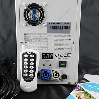 750w Mini Powder Stage 650w Wireless Titanium Remote Dmx Control Spark Fireworks Birthday Wedding Cold Sparkler Machine