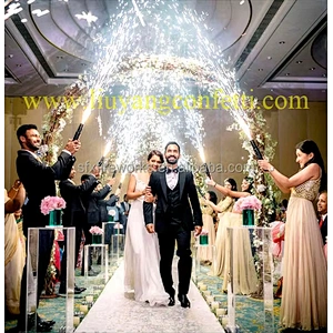 Hand Hold Cold Pyro Shooter Stage Lighting Equipment Professional Handheld Spark Shooter Stage Fireworks Fire System for Wedding