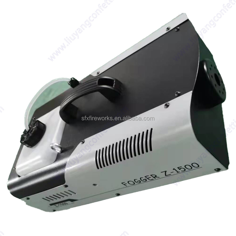 Hot selling Stage Fog Machine Dj Smoke Machine 1500W Spray Fog Smoke Machine
