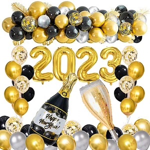2023 Happy New Year Foil Balloons Photo Booth Frame Props Balloons Gold Black Banner Garland New Year Eve Party Home Supplies