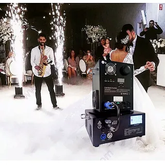 Wedding Party Stage Cold Fountain Spark Machine Led Cold Spark Machine For Stage Special Effects Cold Sparklers for Stage Events
