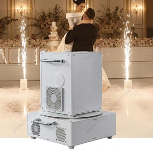Dmx 512 Large Stage Equipment Special Effect Wireless White Power Bank Battery Source Wedding Decoration Cold Spark Machine