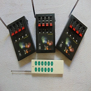 Pyrotechnic Display Remote Control Wireless Electric Igniter Stage Firecracker Ignition Receiver Wedding Fireworks Firing System