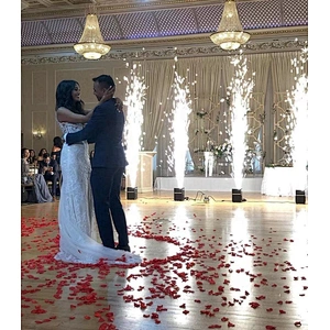 Wedding Party Pyro Sparkler Composite Ti First Dance Dmx Remote Control Stage Fireworks 500w Cold Spark Fountain Machine