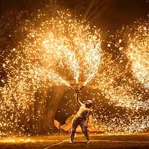 Handheld Cold Pyro Fireworks Equipment Wedding Machine Wireless Fireworks Cold Fire Fountain Wedding Party Stage