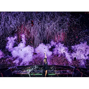 Hand hold electric Color Paper Fireworks Shooter Machine Papier 6 Shots Recharage Battery Confetti Gun for Disco Night Club dj