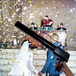 Stage FX Machine Wedding Party Celebration Effect Super Shooter Single Paper Dj Electric Popper Co2 Handheld Confetti Cannon Gun