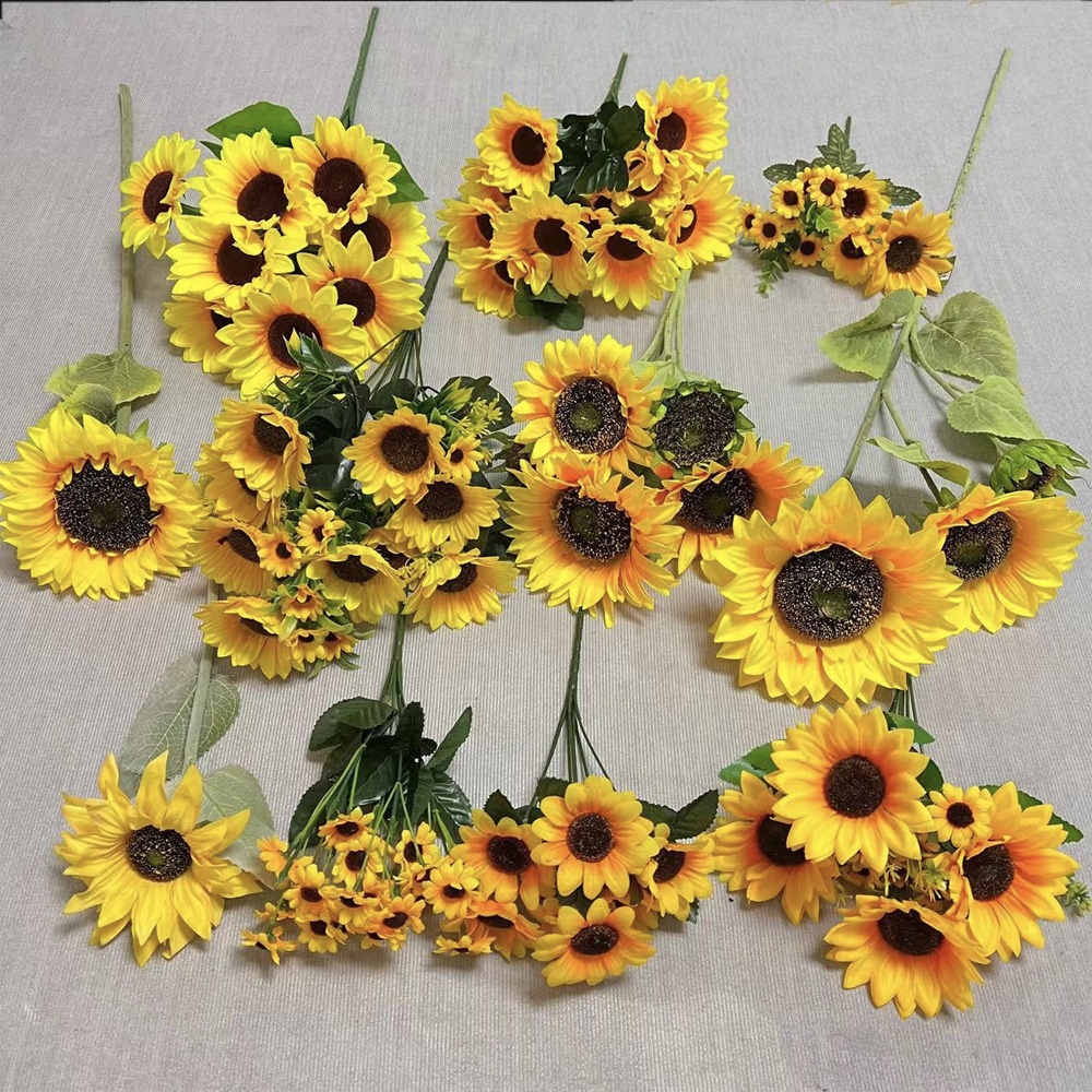 Wholesale Hand-Knitted Rose Bouquet Homemade Crochet Finished Knitted Flower Sunflower Rose Tulip Valentine's Mother's Teacher'