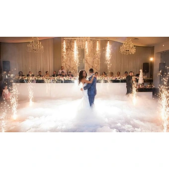 Remote DMX control waterfall spark fall cold flame Indoor firework fountain machine spark machine for party Wedding dj stage