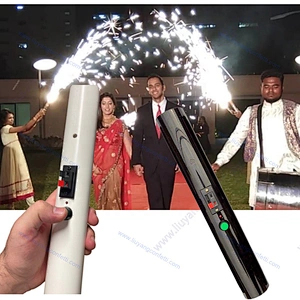 Hand Held Cold Pyro Shooter Reusable Use Normal Cold Pyro Fireworks Firing System For Stage Fountains Fireworks Ignition System