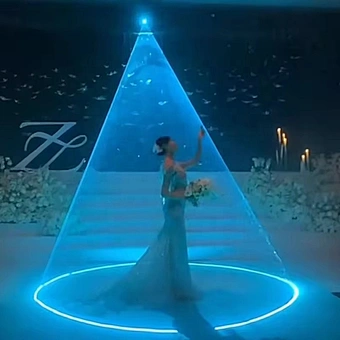 Sweet Dream Wedding Stage Lights 3W 5W 8W Laser Light and Snowflake Machine