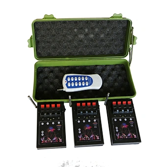 12 CHANNELS REMOTE FIRING SYSTEM WITH PLASTIC BOX