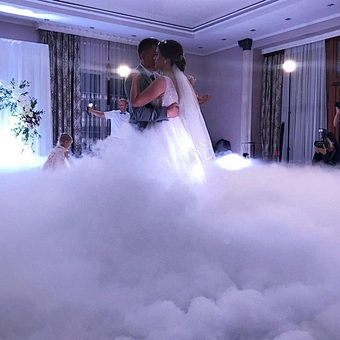 Low Lying Smoke Machine Nimbus 3500W Dry Ice Fog Machine for Wedding Stage Party Event Marriage Bride Groom Entry First Dance