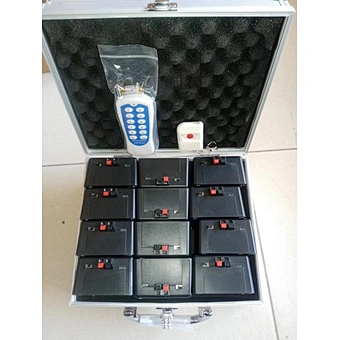 2024 Hot Sell 12 Channels 12 Cues Electric Cold Fountain Pyro Fireworks Firing System for Wedding Decoration