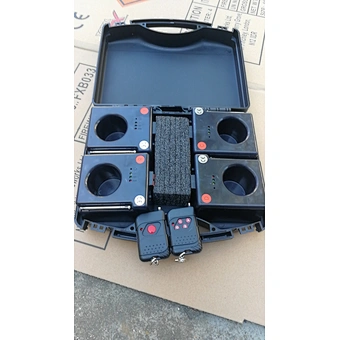 Party Stage Fountain Effect New Remote Control 4 Cue Cold Pyro Machine Receiver Wedding Machine Wireless Fireworks Firing System