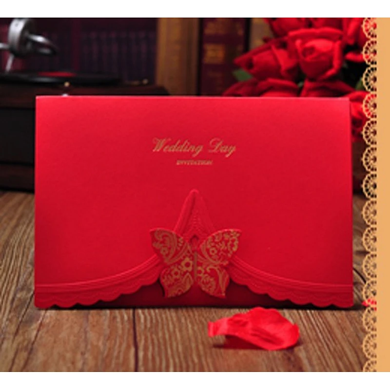 Customized kraft paper bag with your logo from Chinese factory