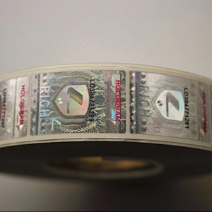 Guangzhou City Offer Adhesive Custom Logo Made Printed Round 3d Laser Holographic Hologram Sticker